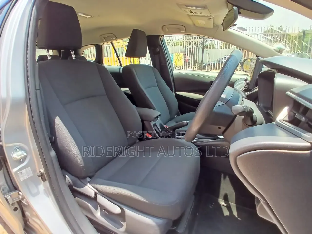 Toyota Corolla 2018 Silver