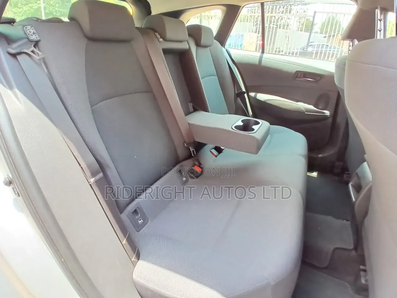 Toyota Corolla 2018 Silver