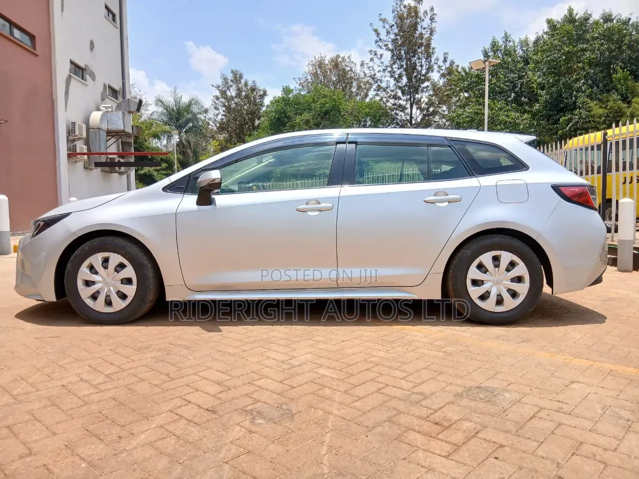 Toyota Corolla 2018 Silver