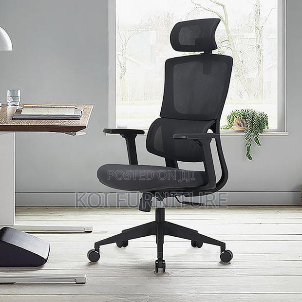 Office Chairs; Swivel Adjustable Headrest High-Back Mesh Chair