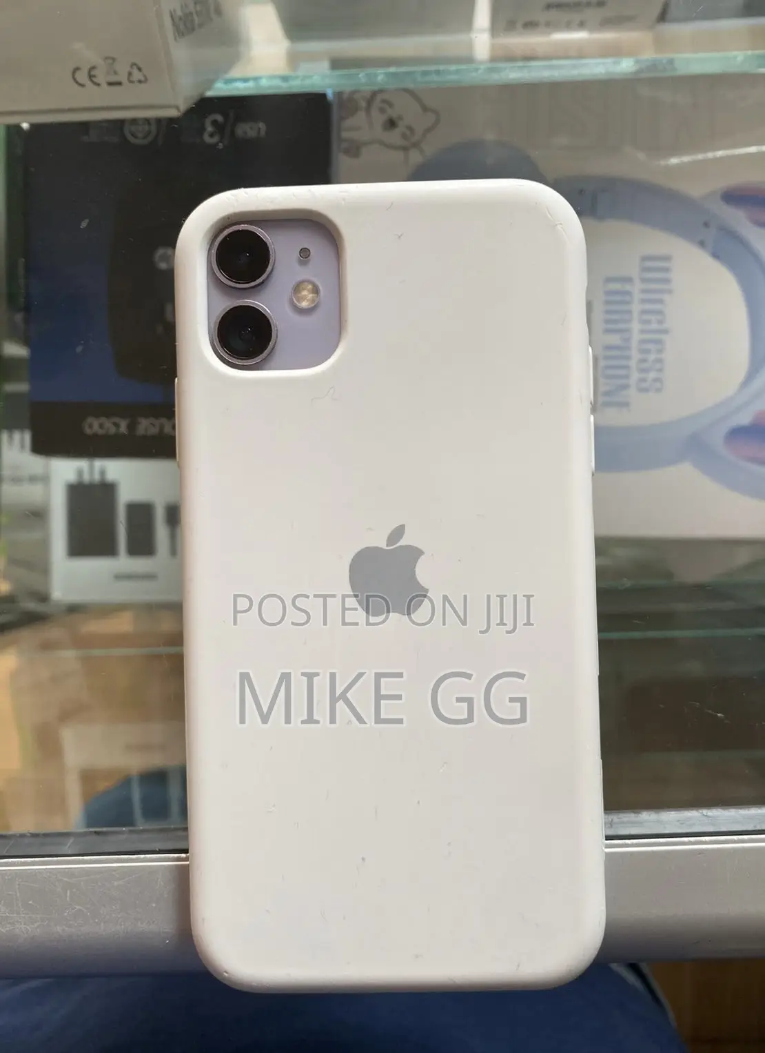 Apple iPhone 11 64 GB Purple
