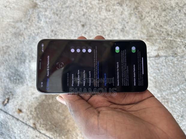 Apple iPhone X 64 GB White - thumbnail 2