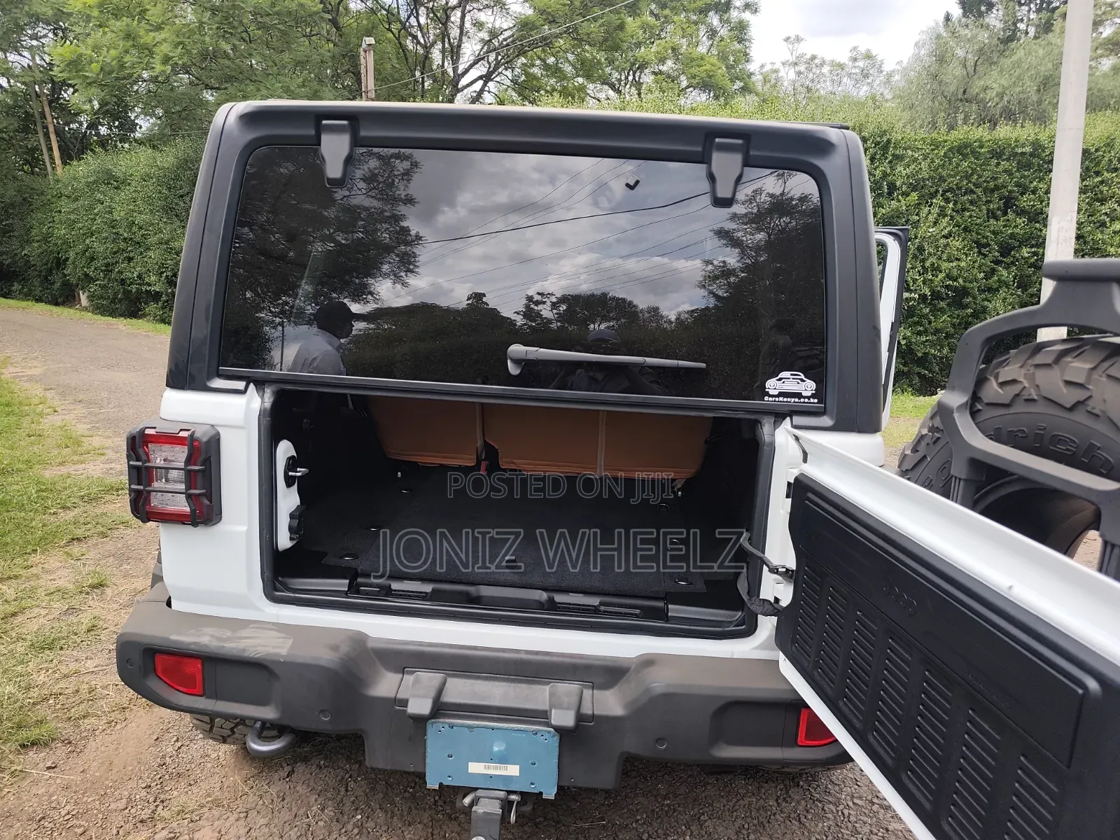 Jeep Wrangler 2019 White