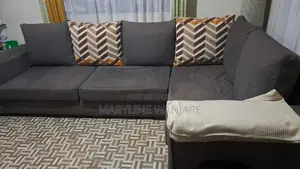L Seater in Good Condition
