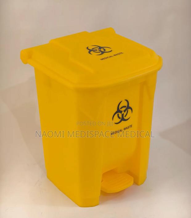 30l Biohazard Pedal Bin/Waste Bin