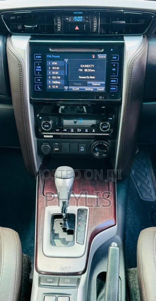 Toyota Fortuner 2.8 D AWD 2019 Black