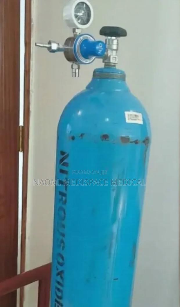 8.5m3 Nitrous Oxide Cylinder Complete With Regulator
