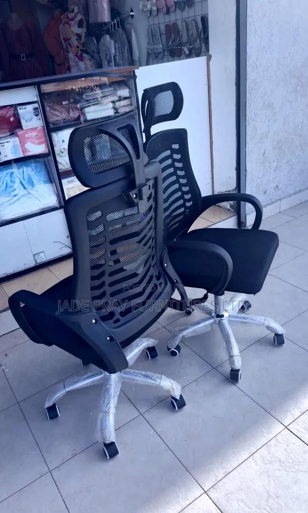Comfort Headrest Chairs