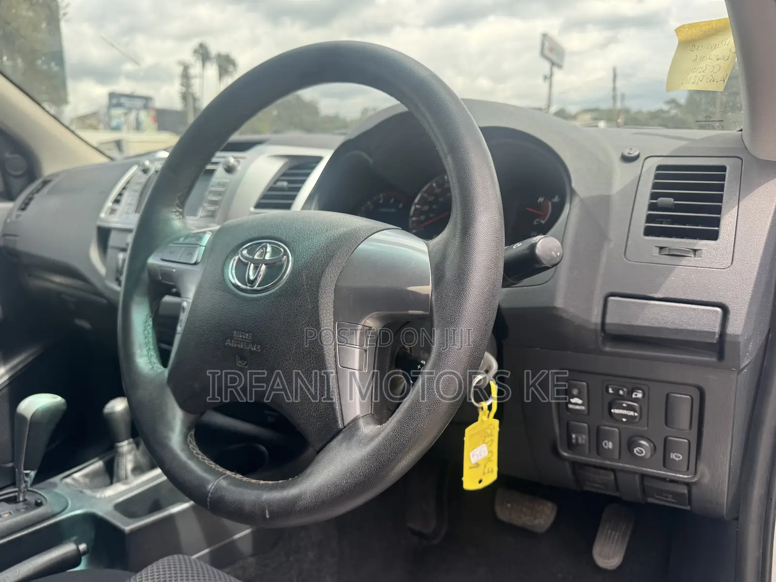 Toyota Hilux 2016 Silver