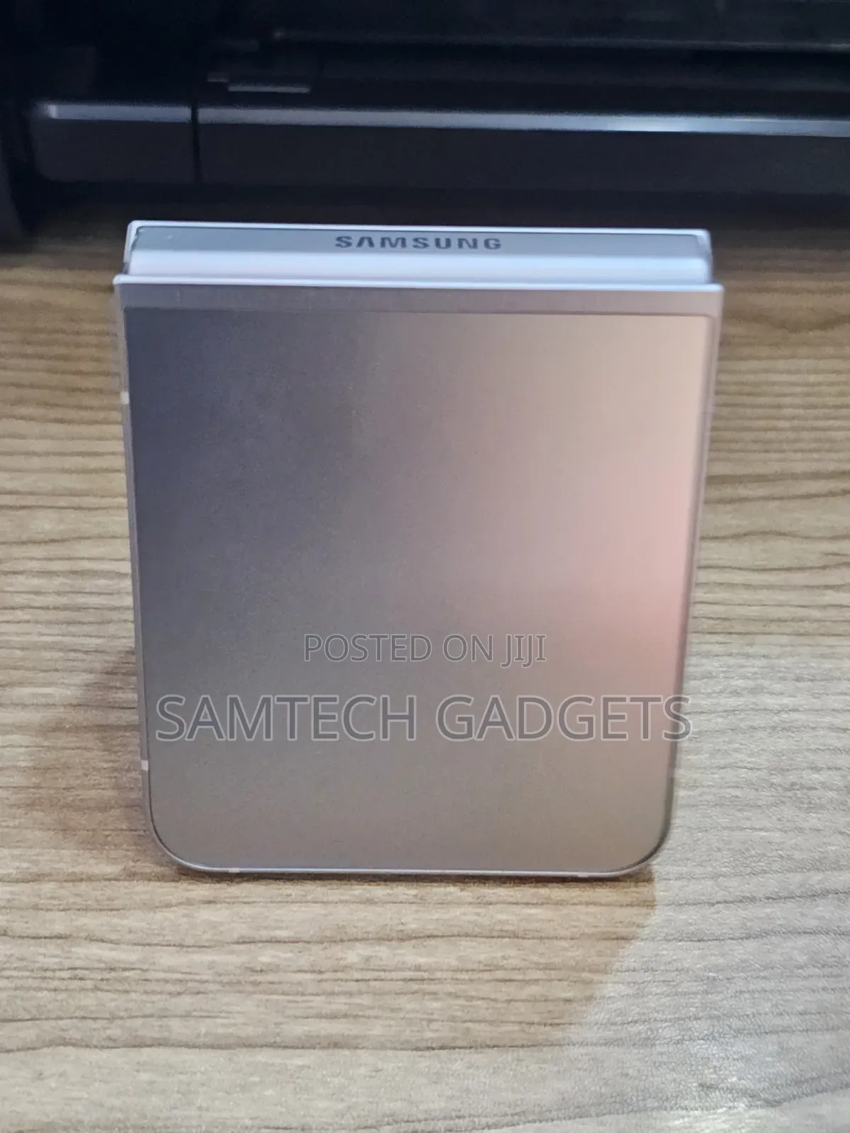 Samsung Galaxy Z Flip6 256 GB Gray