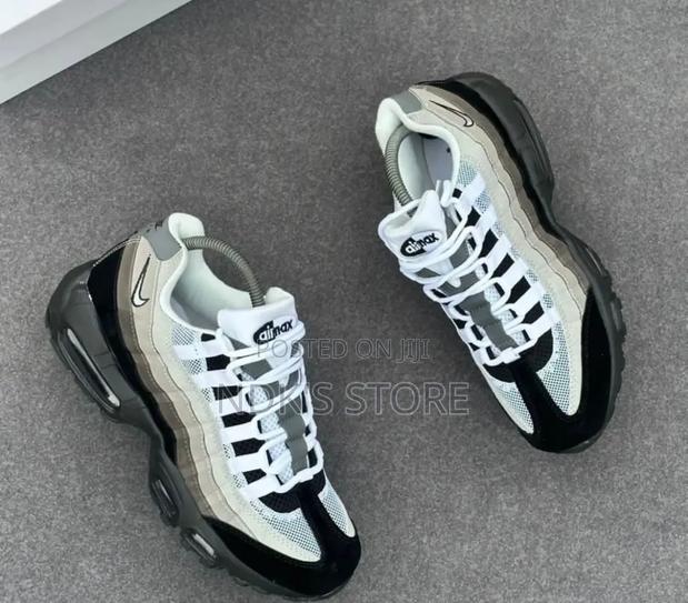 Nike Airmax 95 “ Grey Gradient - thumbnail 2