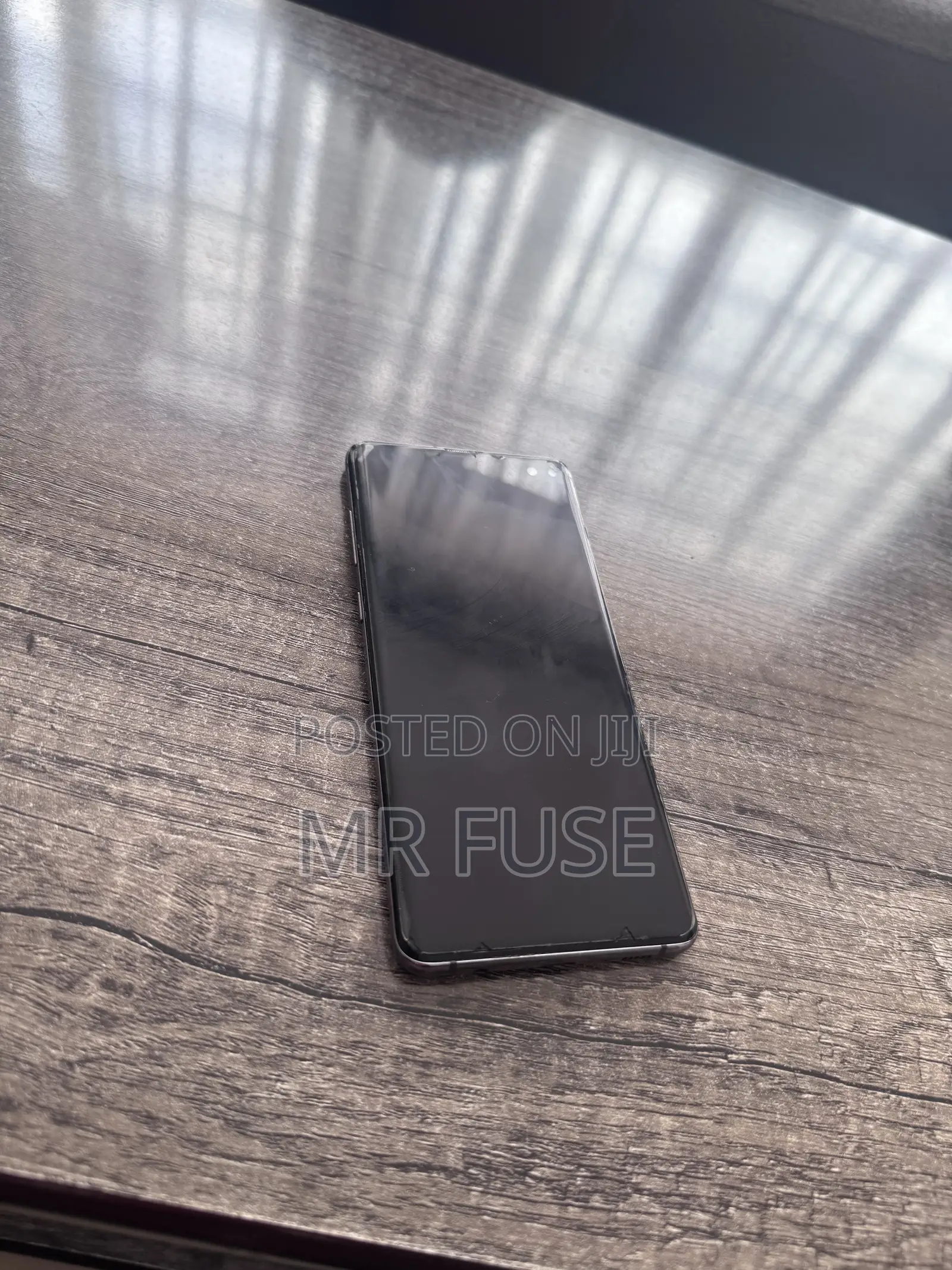 New Samsung Galaxy S10 128 GB Black