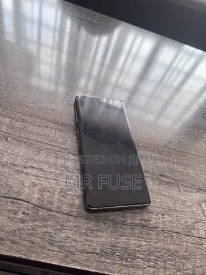 New Samsung Galaxy S10 128 GB Black