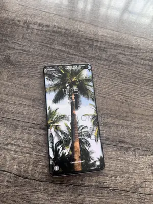 New Samsung Galaxy S10 128 GB Black