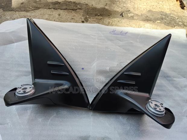 Side Mirror Arm/Handle Landcruiser Prado Fj 150