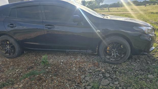 Clean Subaru Impreza - thumbnail 2