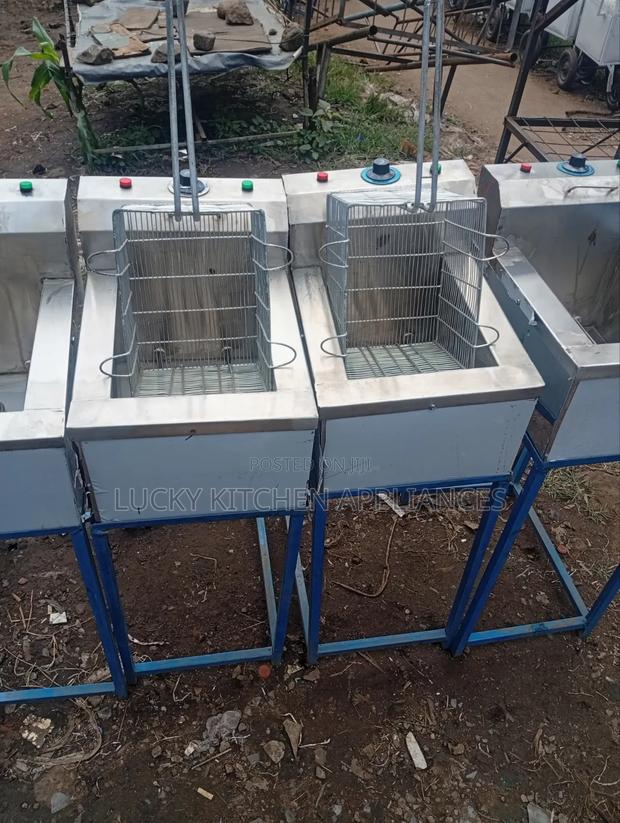 Stainless Steel Single Deep Fryer.