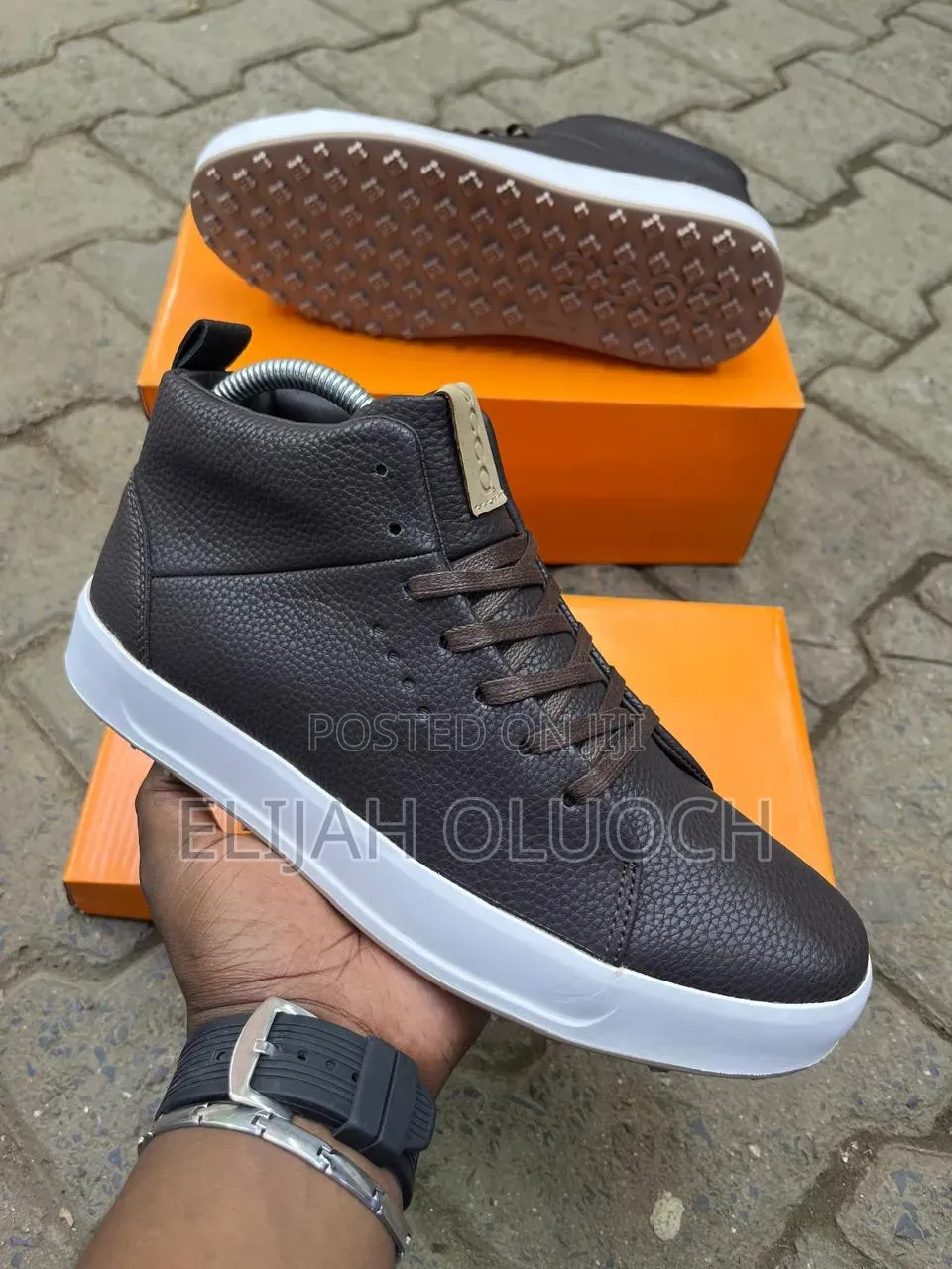 Ecco Highcut Casuals
 Sizes 40-45
