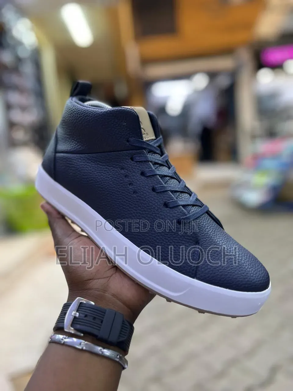 Ecco Highcut Casuals
 Sizes 40-45