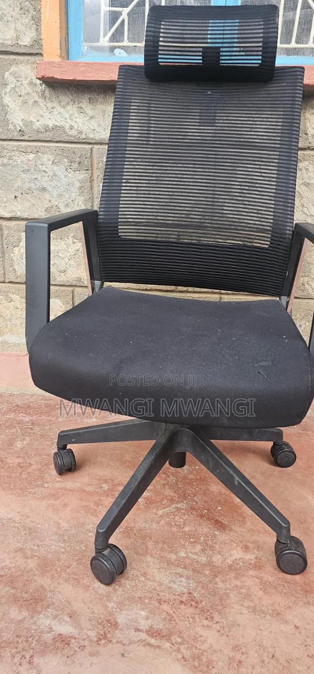 Ergonomic High Office Chair - thumbnail 4