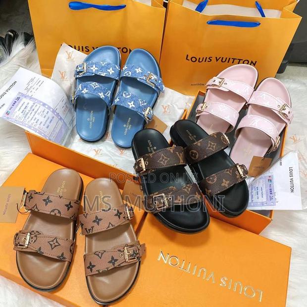 New Lv Sandals ( Unboxed ) Size 37-42