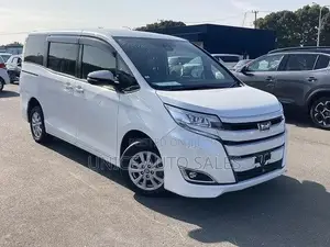 Toyota Voxy 2019 White