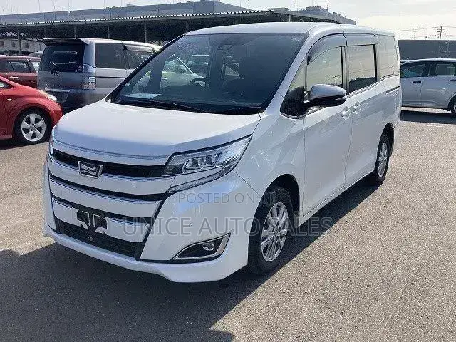 Toyota Voxy 2019 White