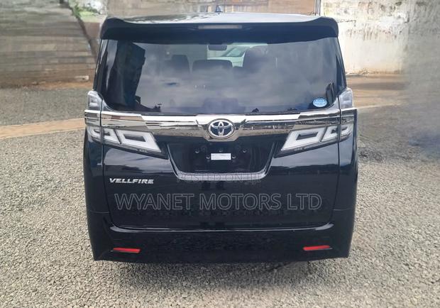 Toyota Vellfire 2019 Black - thumbnail 6
