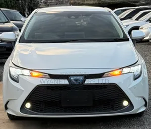 Toyota Corolla LE Eco (1.8L 4cyl 2A) 2019 White