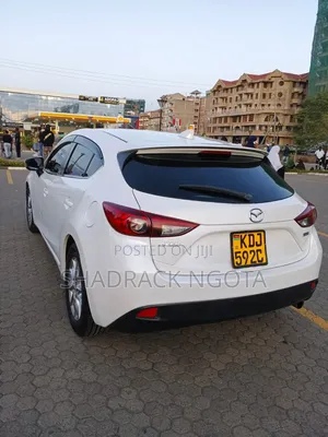 Mazda Axela 2015 White