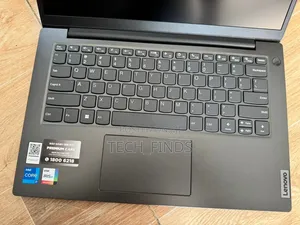 New Laptop Lenovo V14 G4 IRU 8GB Intel Core i7 SSD 512GB