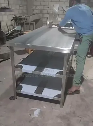 Working Table Tops With Double Underselves