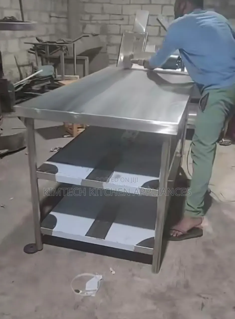 Working Table Tops With Double Underselves