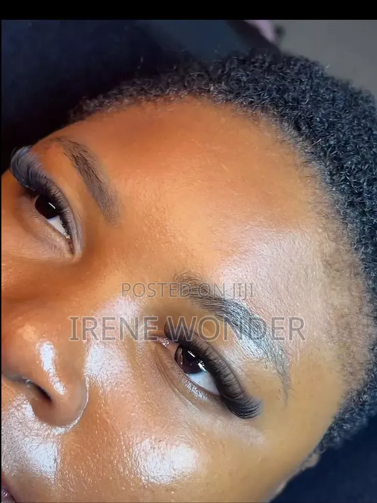 Waterproof Lashes Installation