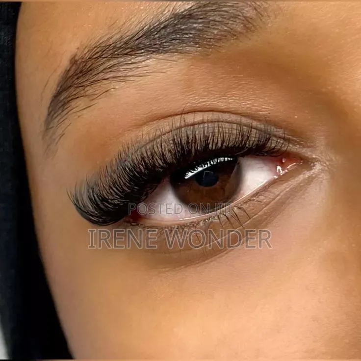 Waterproof Lashes Installation