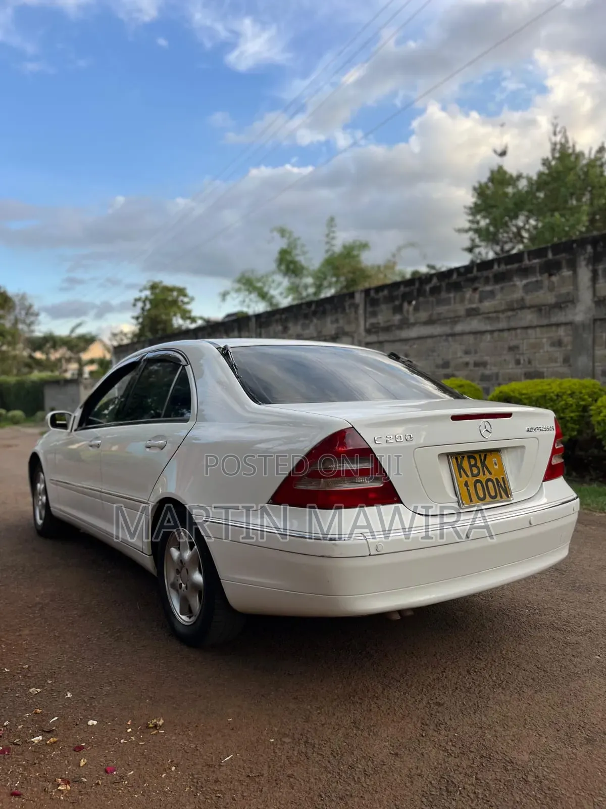 Mercedes-Benz C200 2005 White