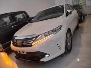 Toyota Harrier 2019 White