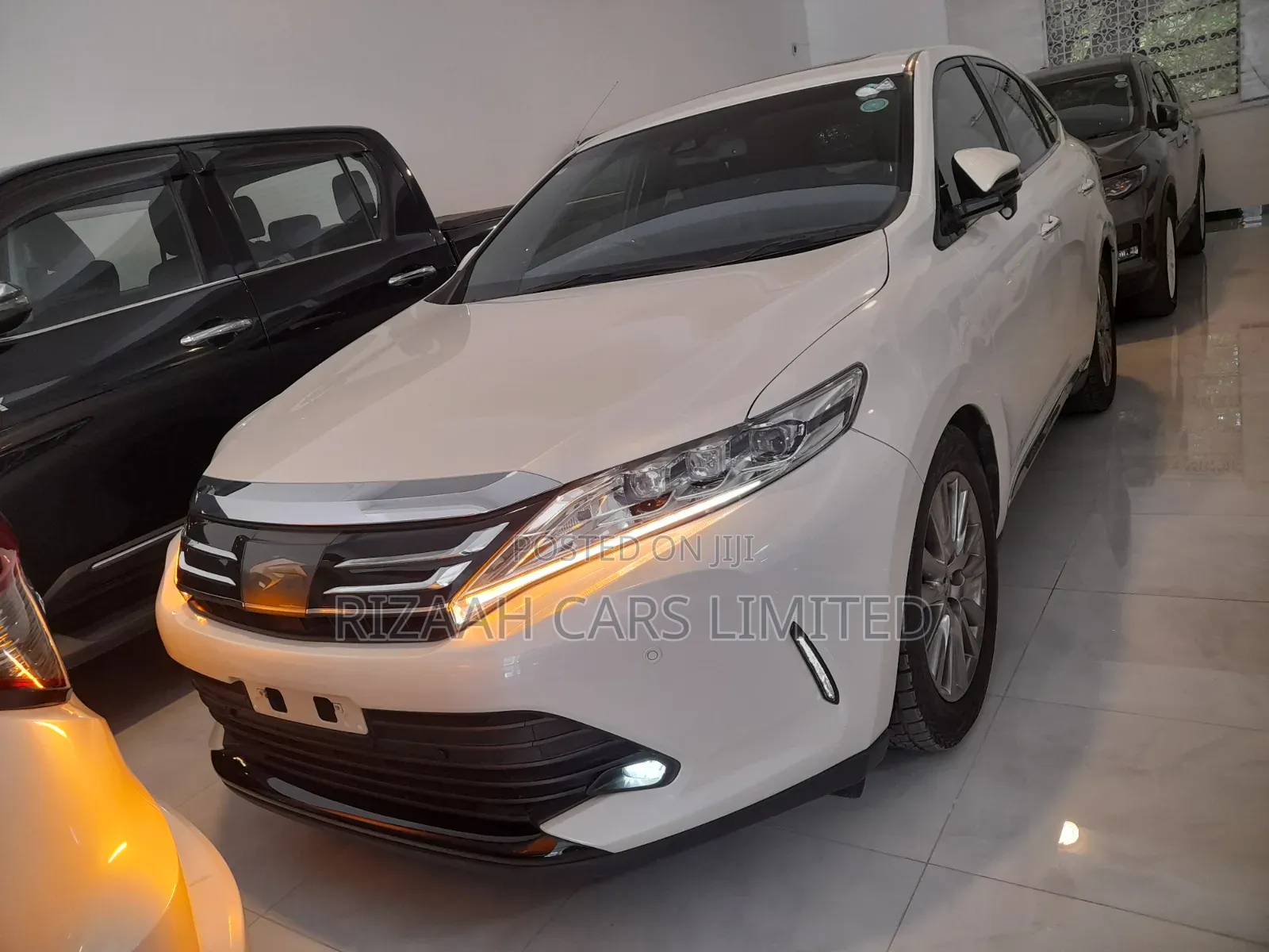 Toyota Harrier 2019 White
