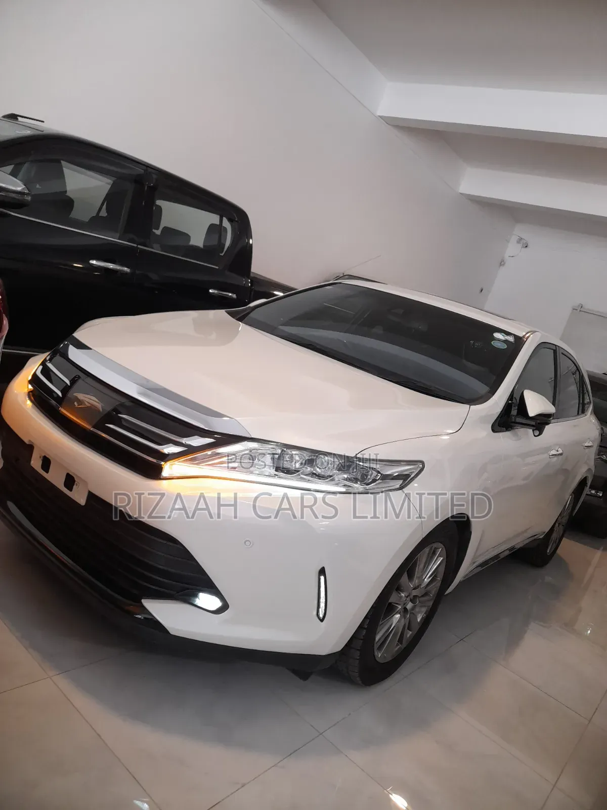 Toyota Harrier 2019 White