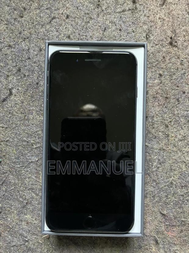 New Apple iPhone 8 Plus 64 GB Black - thumbnail 3