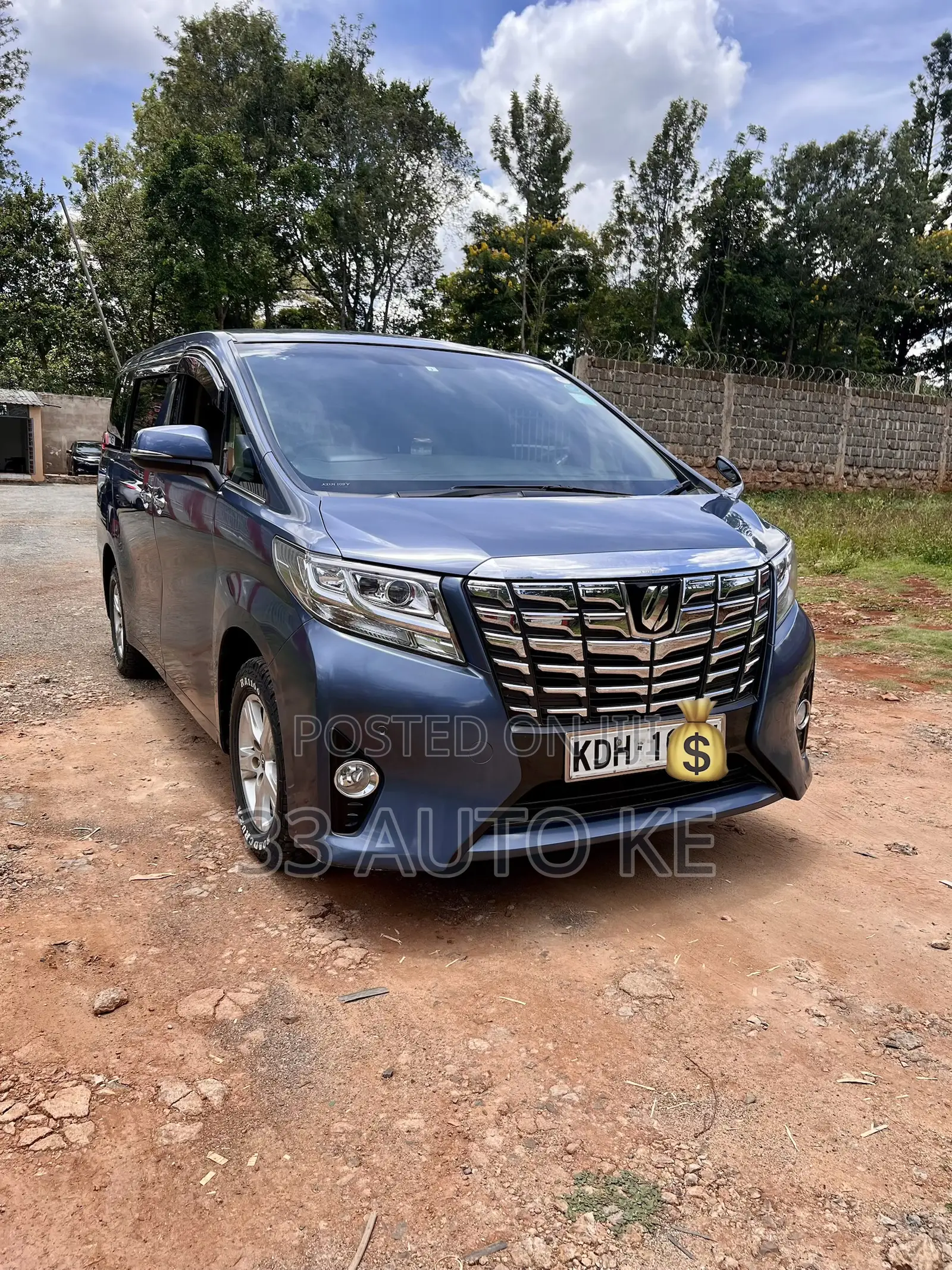 Toyota Alphard 2015 Blue