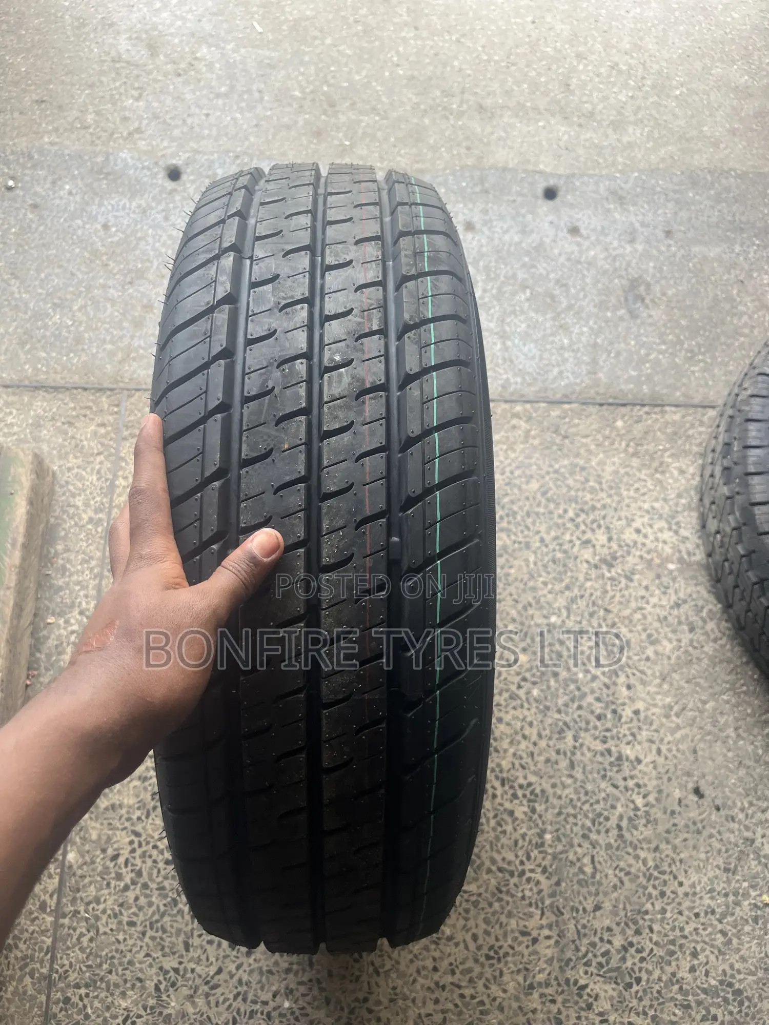 195/65r15 Maxtrek