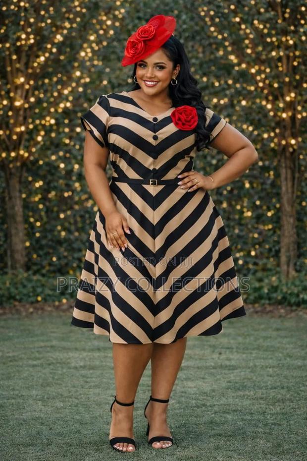 Beautiful Patterned Striped Skater Dress - thumbnail 2