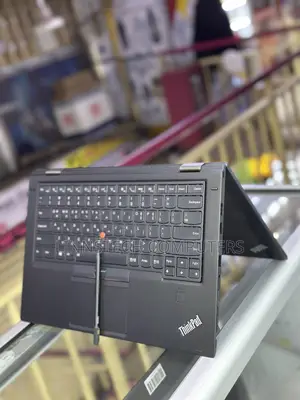 Laptop Lenovo ThinkPad X1 Yoga 16GB Intel Core i7 SSD 256GB