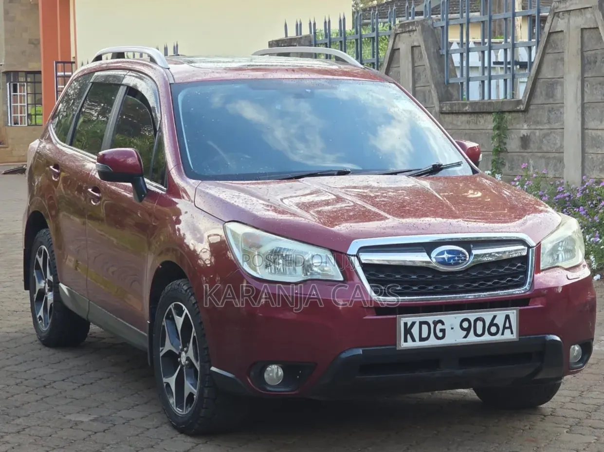 Subaru Forester 2015 Maroon