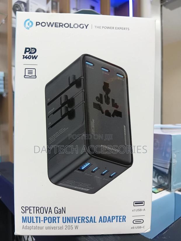 Powerology Spetrova Gan Multi-Port Travel Adapter 140wpd
