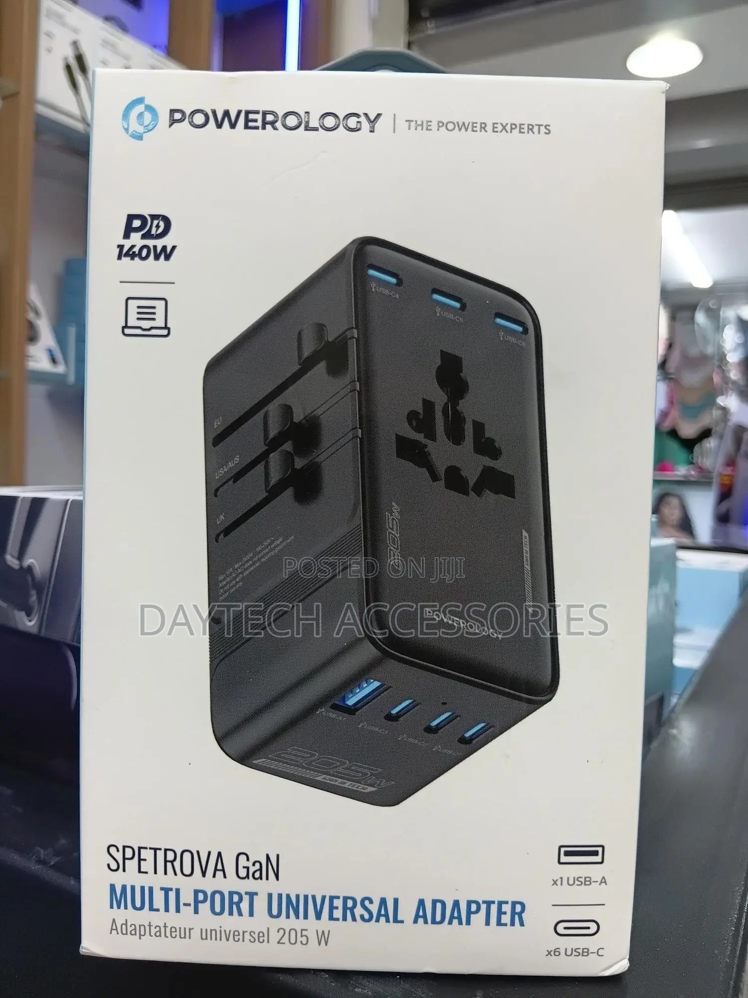 Powerology Spetrova Gan Multi-Port Travel Adapter 140wpd