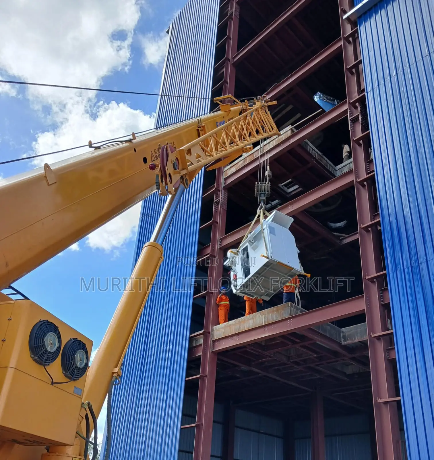 Forklift, Crane, and Heavy Equipment Transportation Services