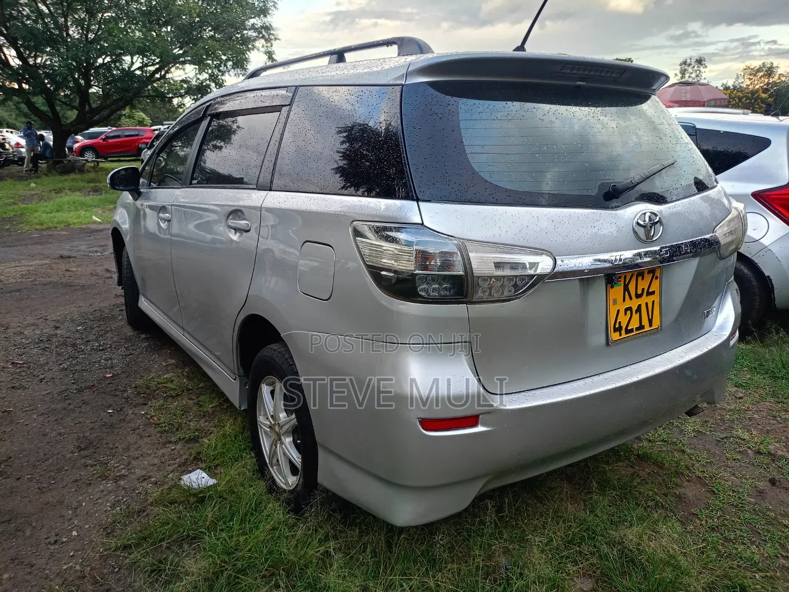 Toyota Wish 2012 Silver