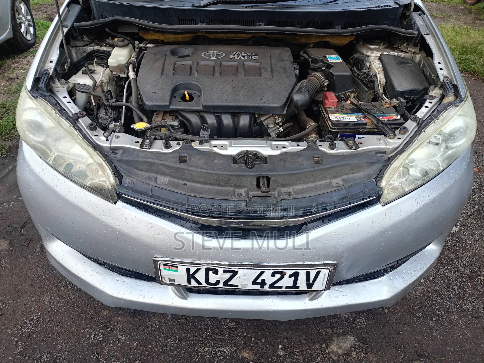 Toyota Wish 2012 Silver